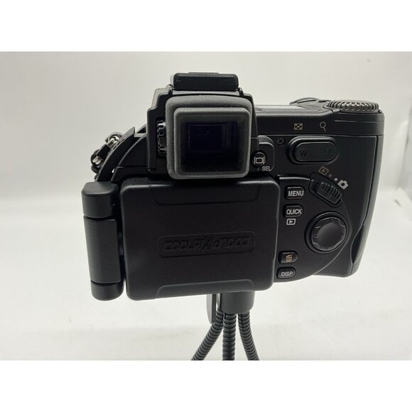 Nikon Coolpix 8700 8MP Digital Camera with 8x Optical Zoom (25515) With Charger - Picture 10 of 16